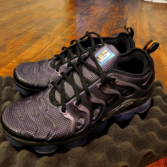 Nike Air Vapormax plus - Picture 1 of 2